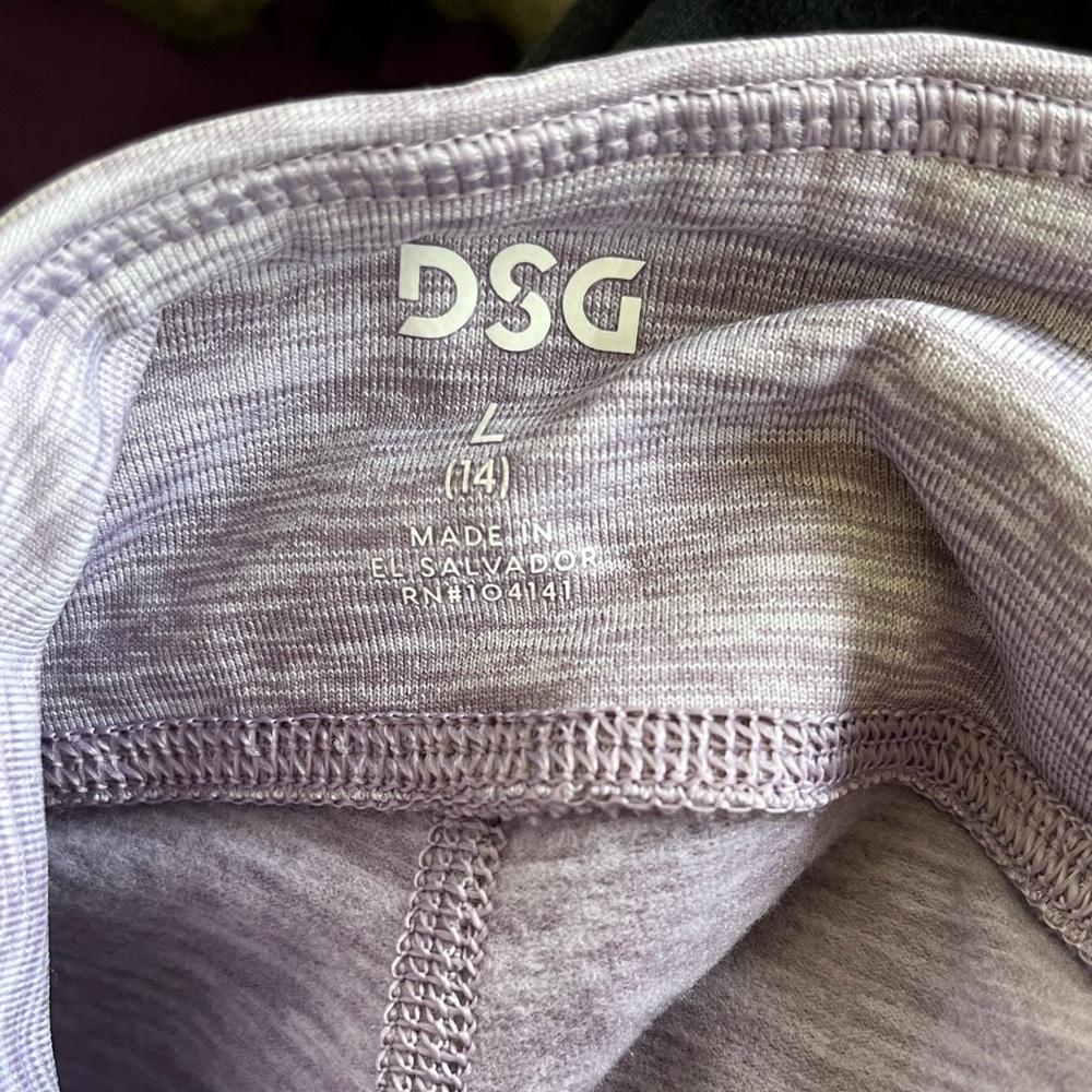 NWT DSG Compression tights 🖤 - Picture 7 of 7
